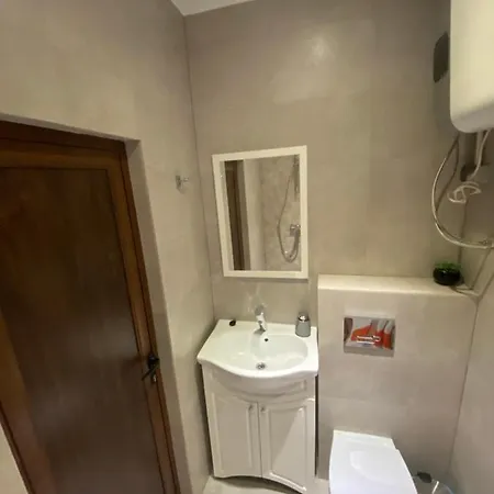 Lili Studio - *